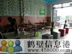 军民花园一区门口西，小吃店，3万转让费，不包括房租，营业中